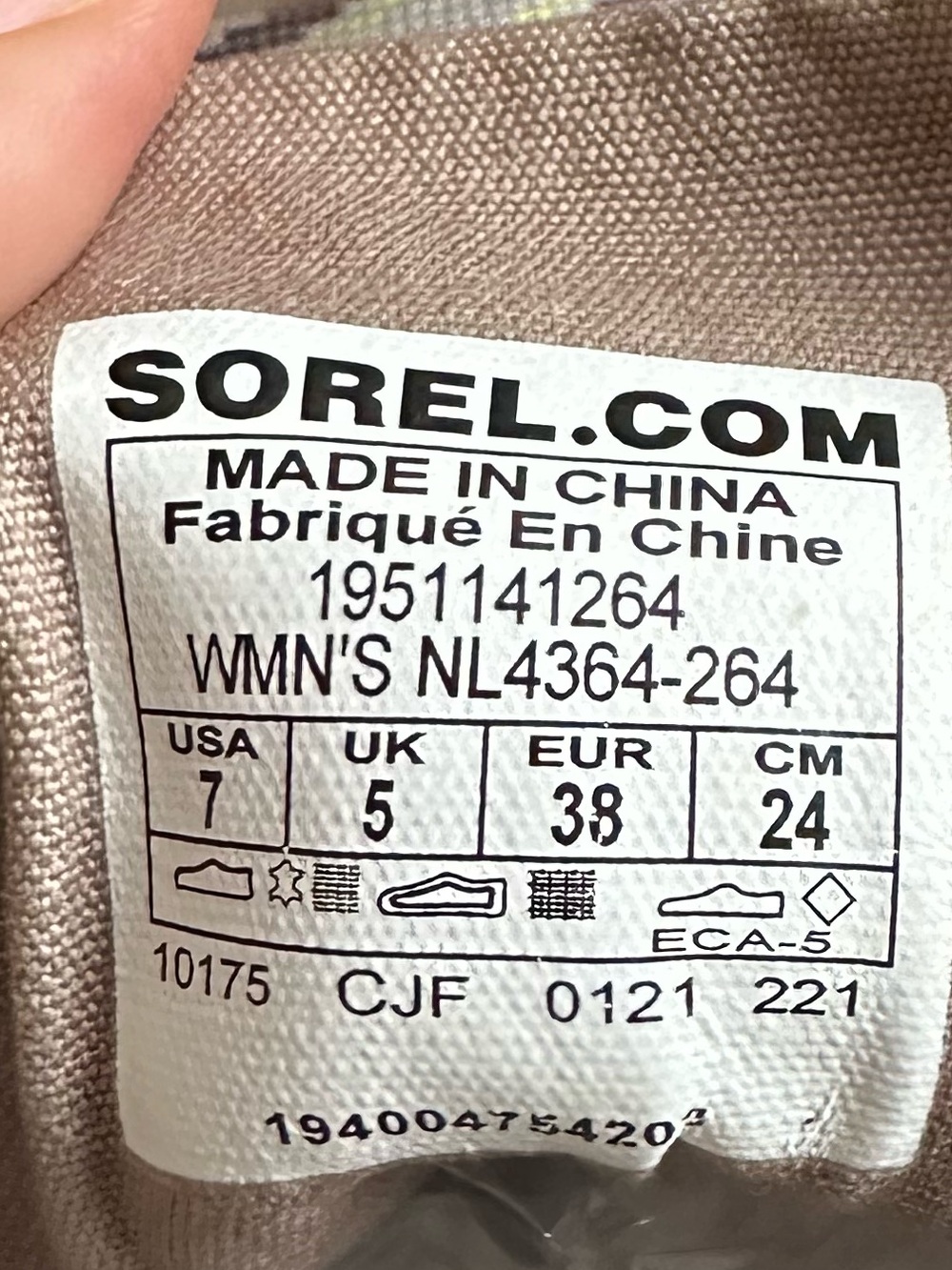Sorel Lexie Joan Of Arctic Khaki ll Water Proof Lace-Up Ankle Boots Size 7. - Picture 4 of 4